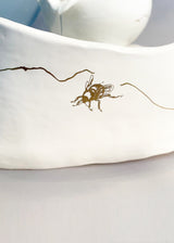 FLOATING BEE TABLE TOP WATERFALL