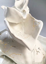 GOLD FLECK TABLE TOP WATERFALL